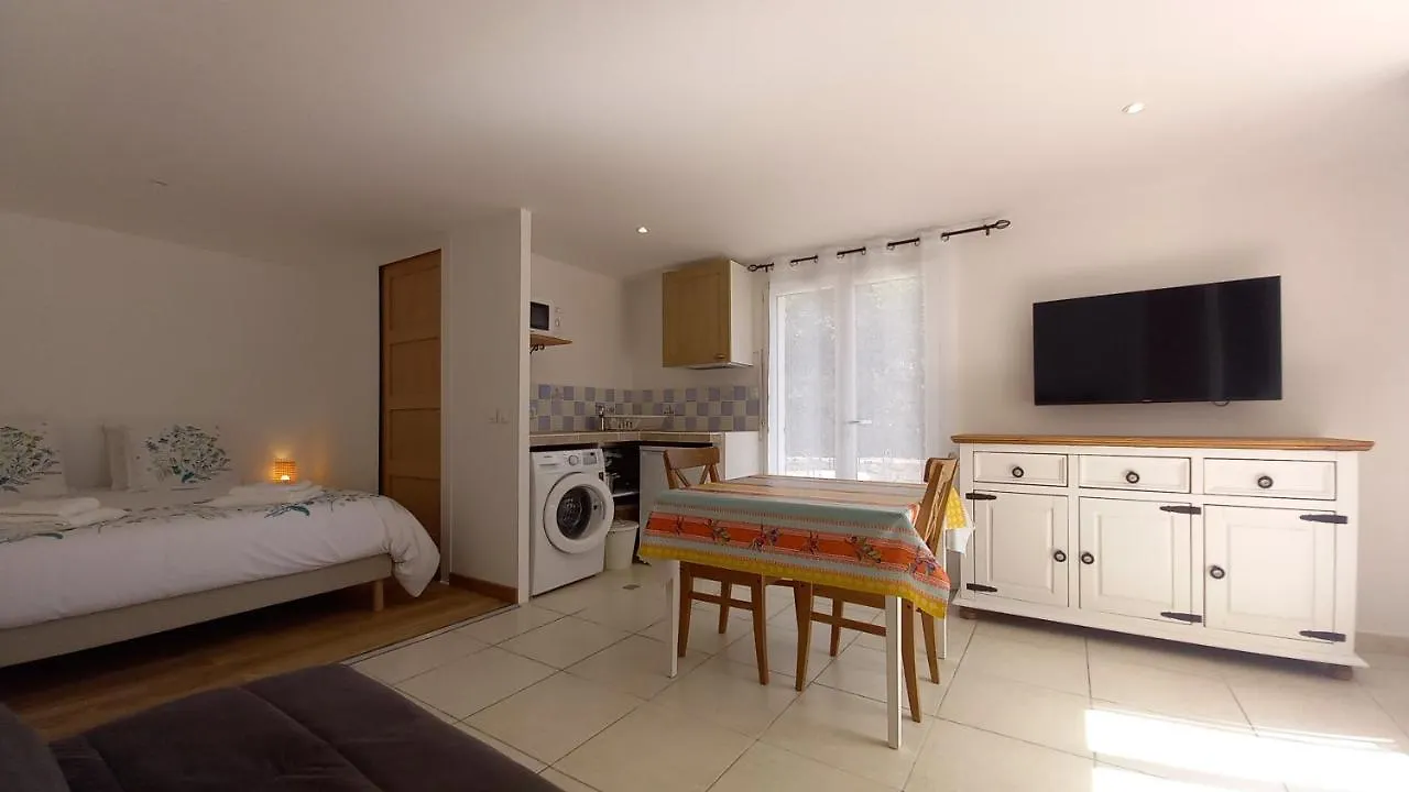 Holiday home Gite La Clef Du Sud Salernes France